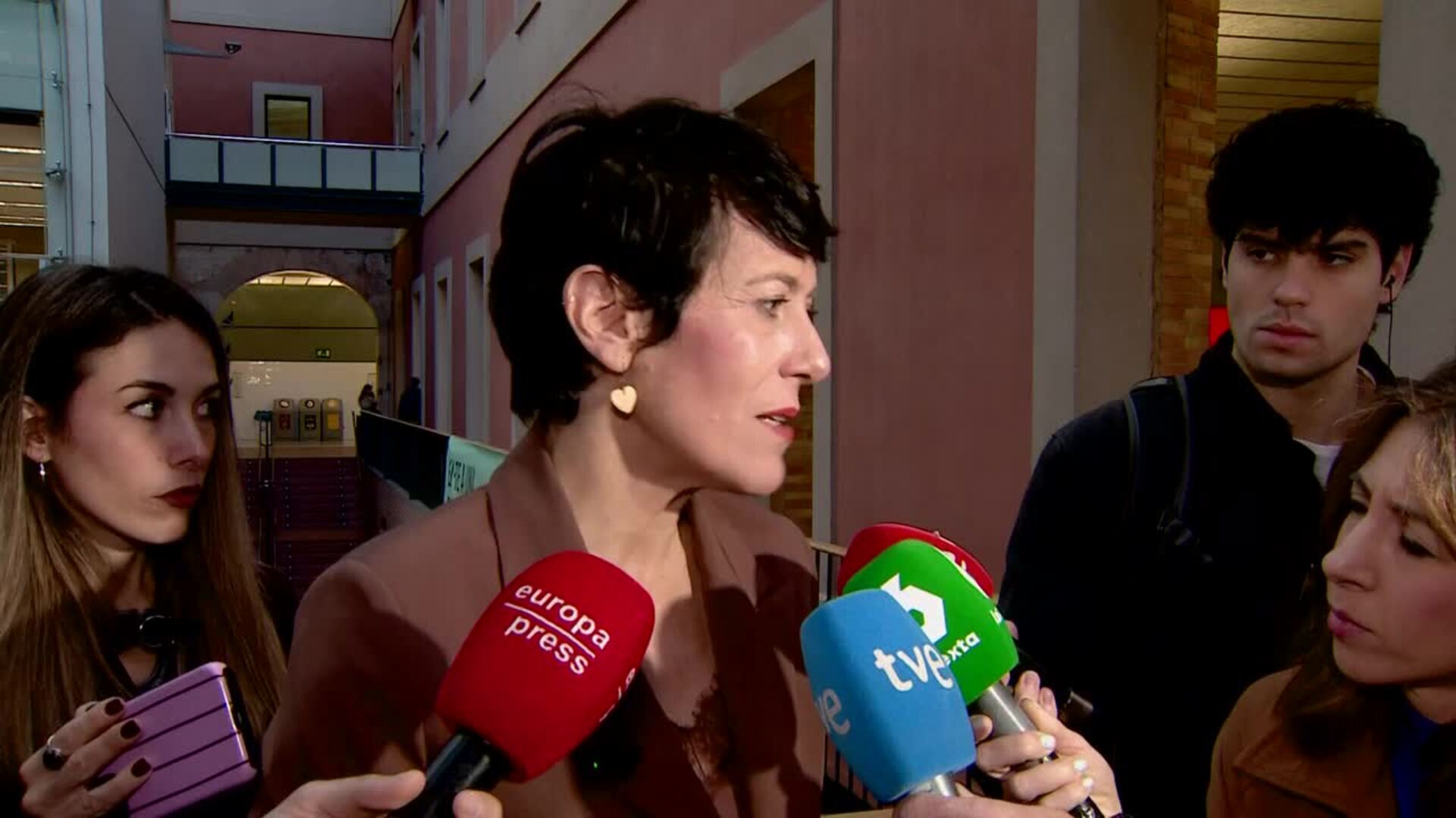 Saiz sobre Ábalos: "No se puede dar más credibilidad a las personas imputadas que a la verdad"