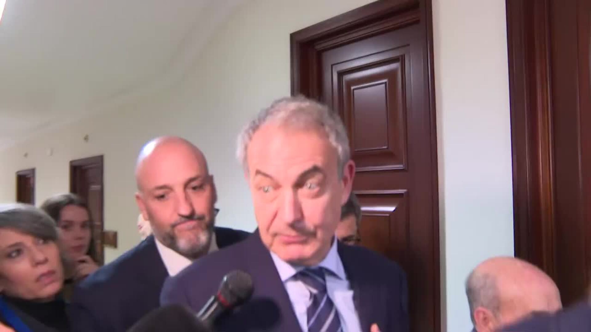 Zapatero niega que le preocupe la detención del presidente y del CEO de Plus Ultra