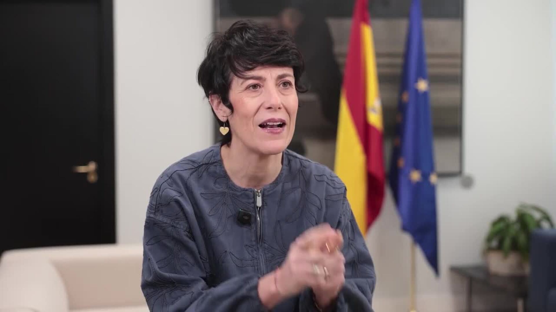Elma Saiz asegura que la revalorización de las pensiones "es un derecho"