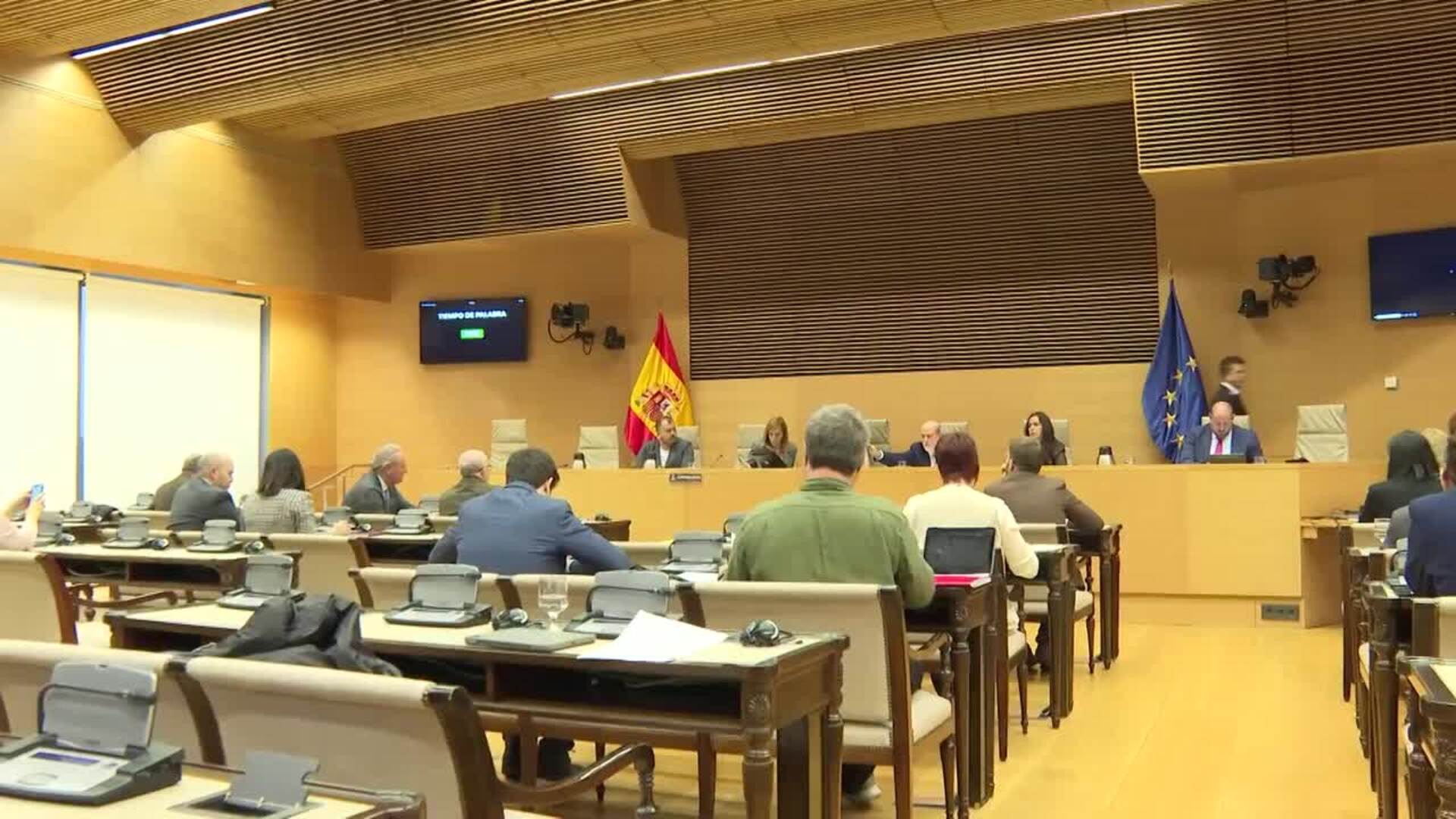 Pradas se emociona en el Congreso al pedir perdón a las víctimas de la dana y admite fallos