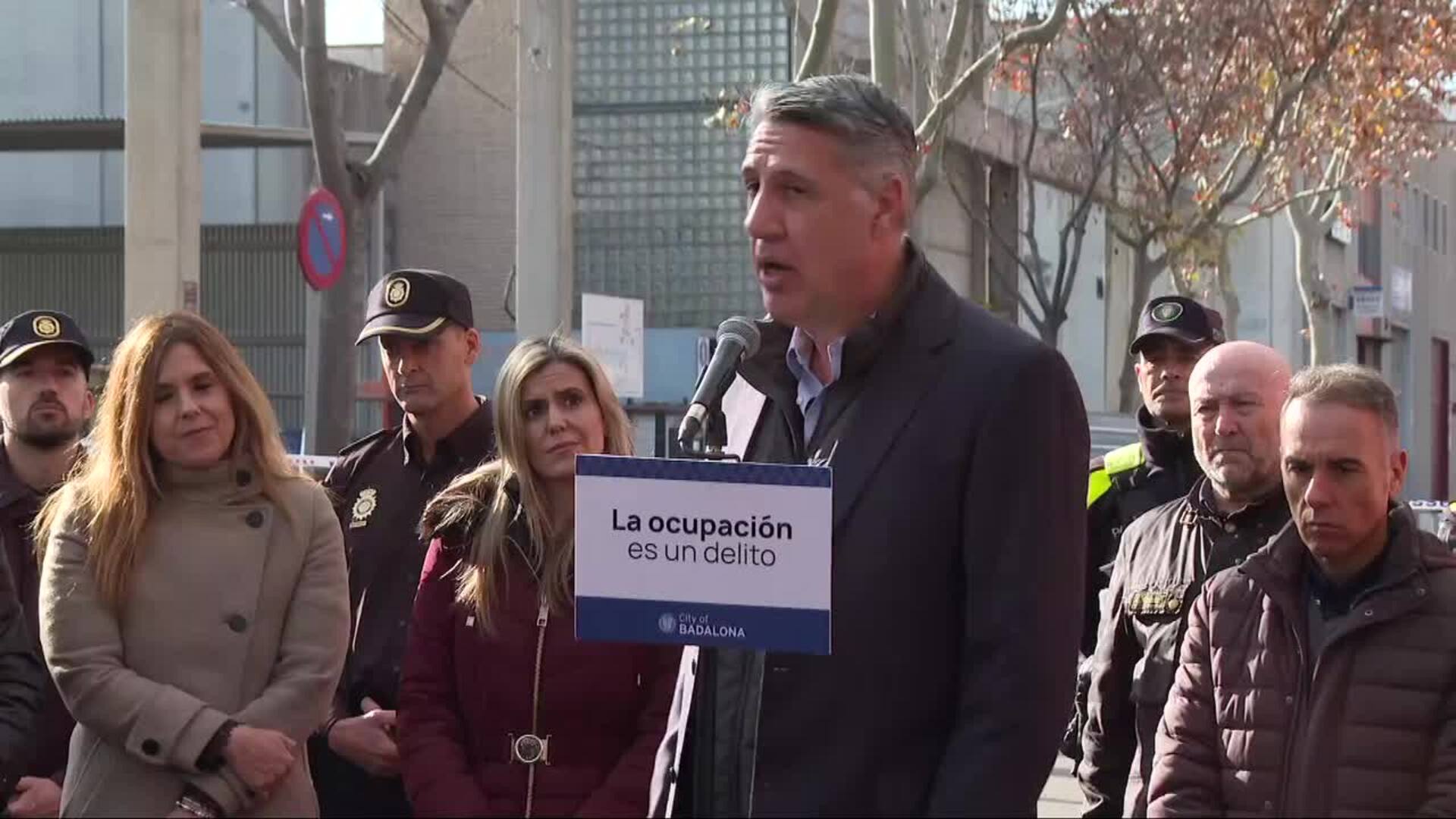 Albiol celebra el desalojo del antiguo instituto B9: "No va a ser refugio para la ilegalidad"