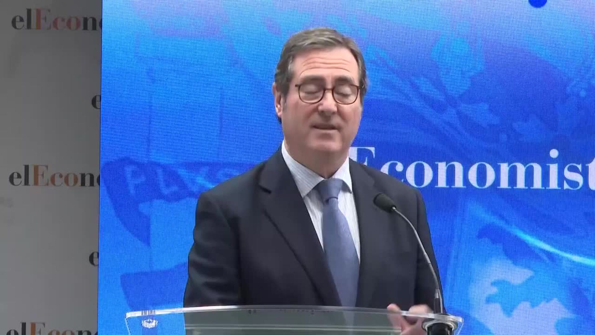 CEOE prevé que en 2025 se superen los 32.000 millones de euros en costes por absentismo