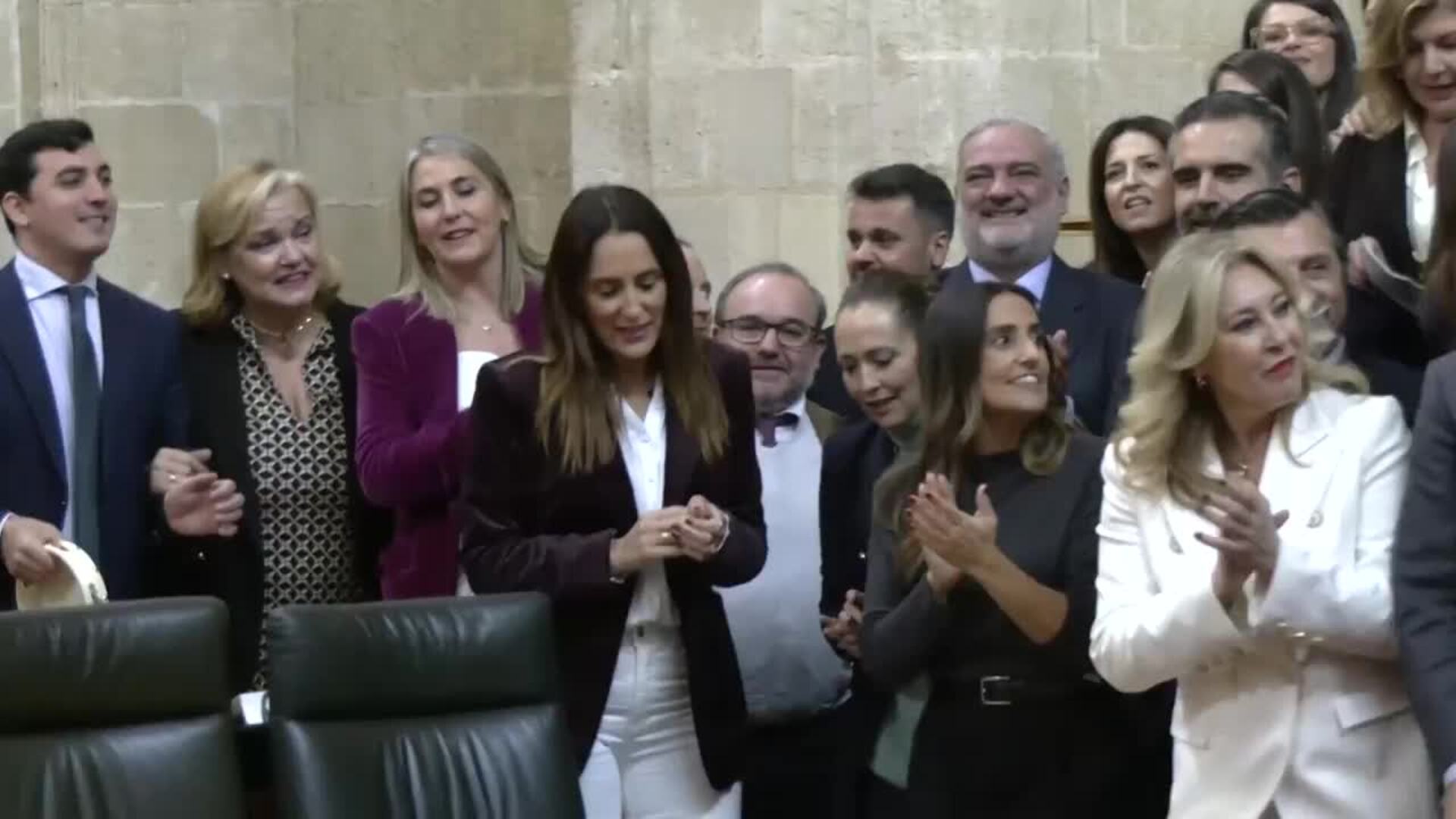 El Parlamento de Andalucía se despide hasta 2026 interpretando villancicos