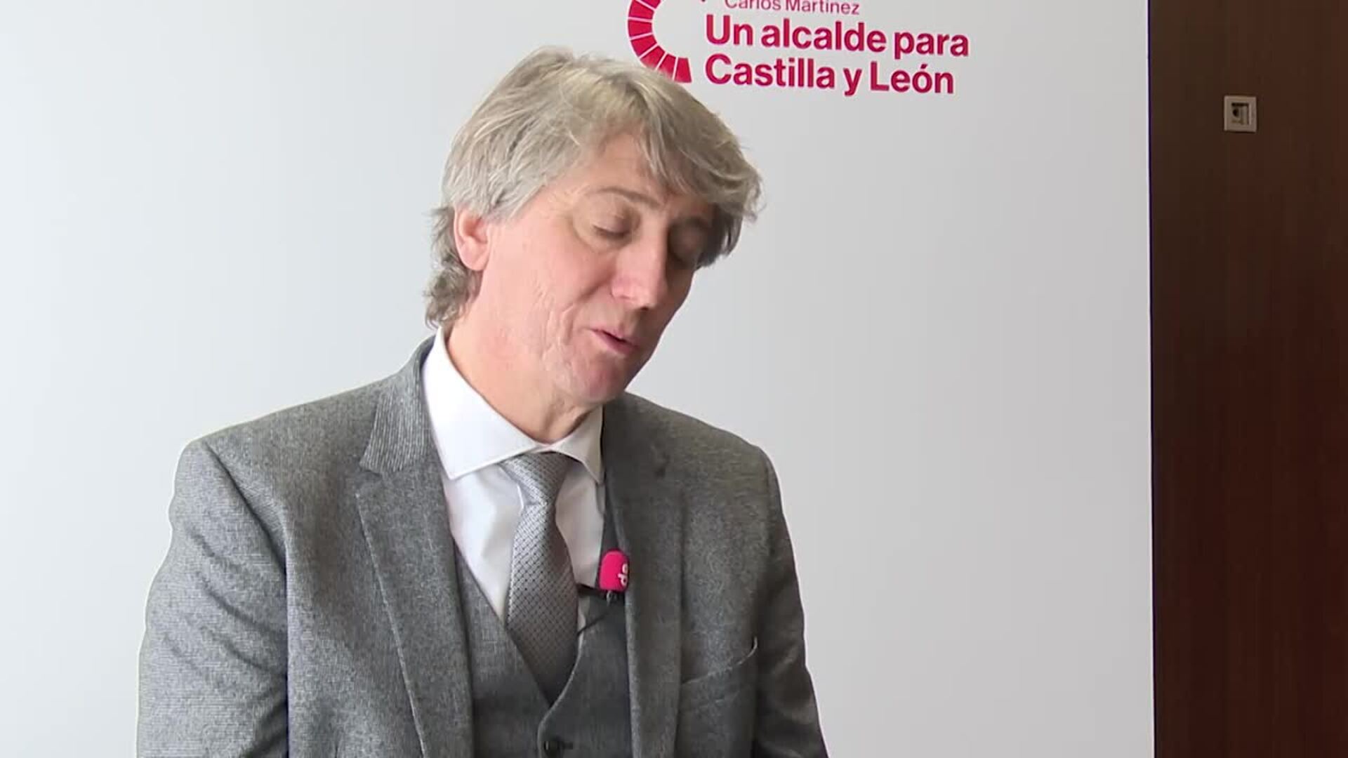 Martínez ve prioritario si llega a la Junta la transparencia y la planificación territorial