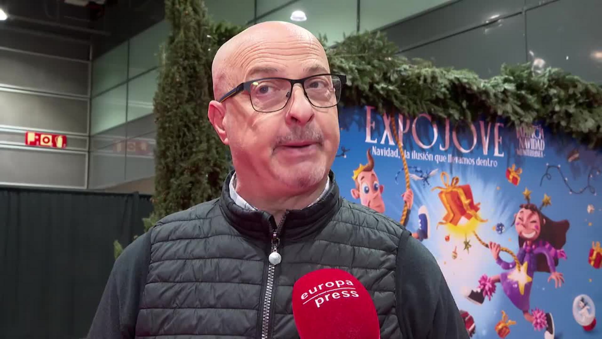 Miles de personas van a Expojove en su primer fin de semana