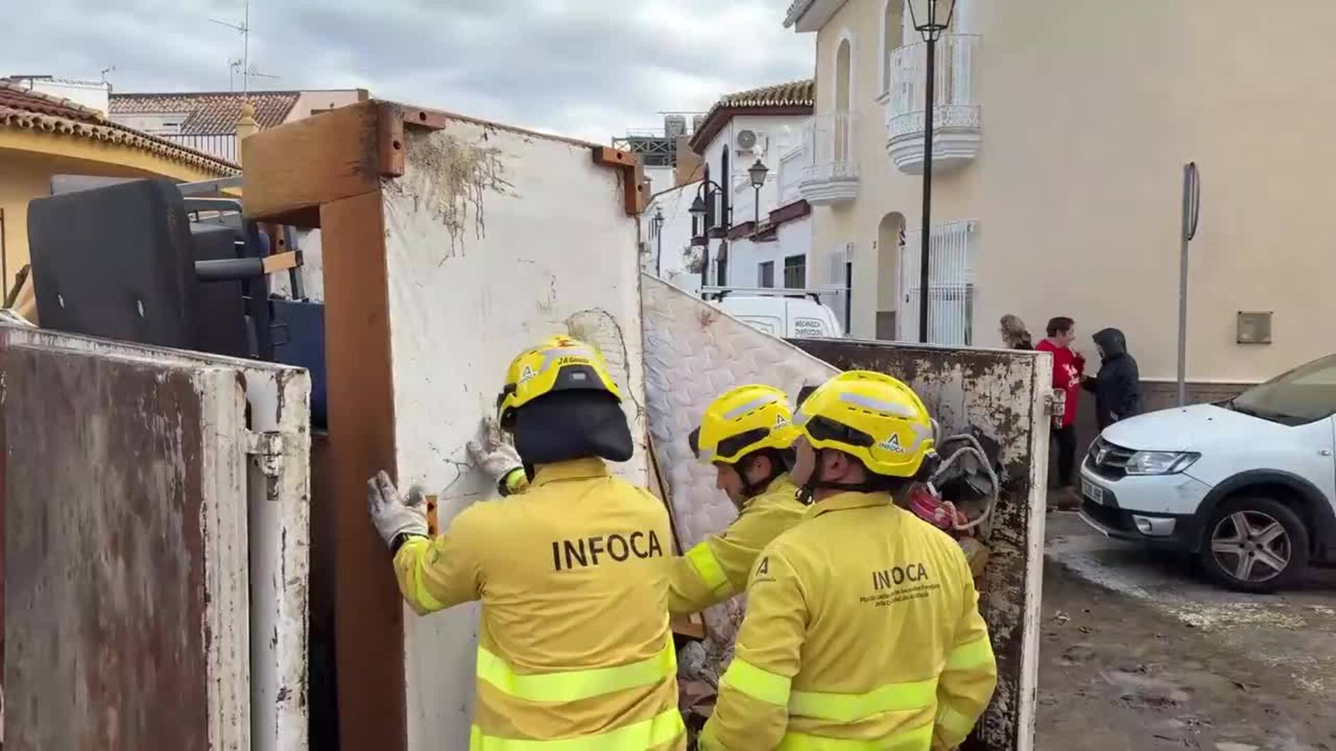 Infoca realiza labores de acondicionamiento de zonas afectadas en Cártama (Málaga)