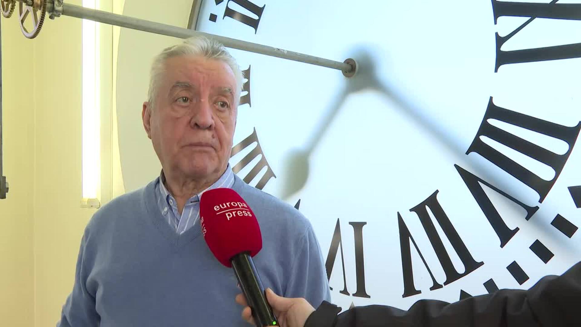 Relojero de la Puerta del Sol: "Estamos acostumbrados, pero siempre tienes esa responsabilidad"