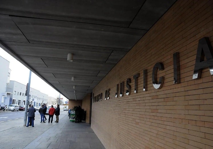 Un estafador multirreincidente irá a la cárcel tras su décima condena