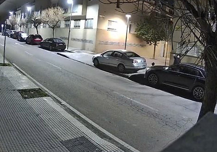 La policía estudia si el tiroteo de Suerte de Saavedra está relacionado con el del Cerro de Reyes