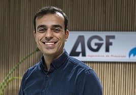 Francisco Guzmán, en el edificio Siglo XXI de Badajoz.