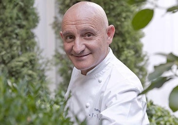 El extremeño Toño Pérez, chef Michelin, sobre cómo cocinar la tortilla de patatas: «Con cebolla, por supuesto»