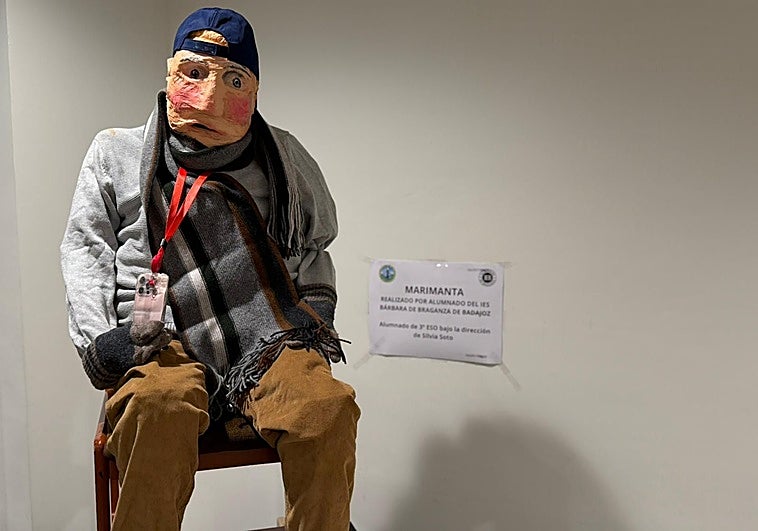 El Marimanta de Santa Marina quemará el uso excesivo del móvil