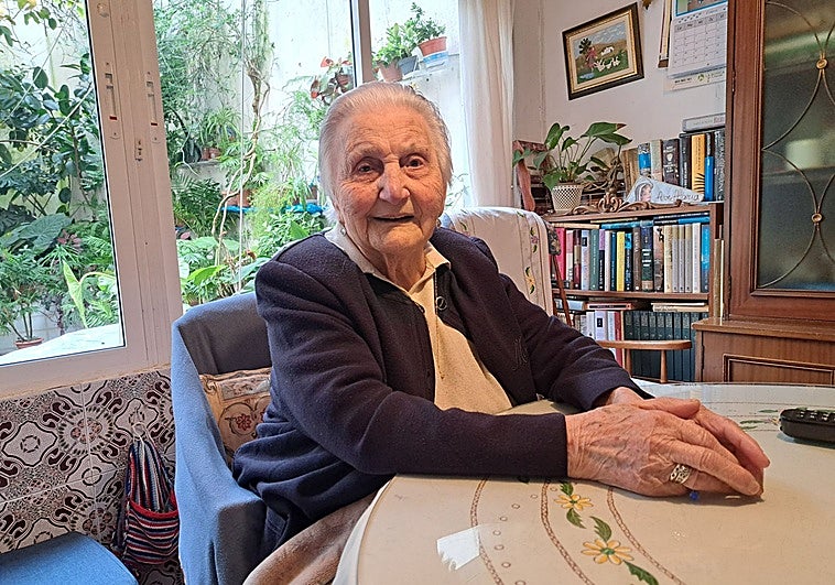 Manuela Carmona, la persona más veterana de Mérida, cumple 106 años