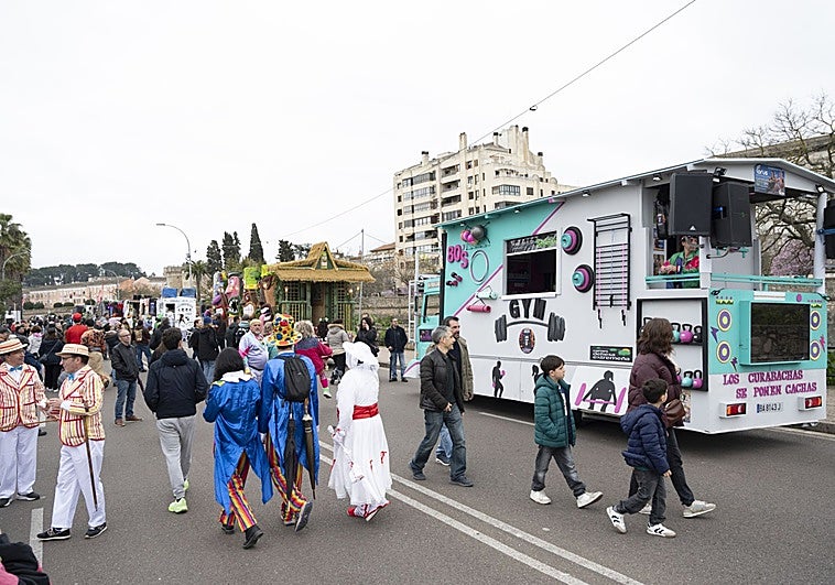 Entrepuentes volverá a ser una zona de referencia para los artefactos en el Carnaval de Badajoz 2026