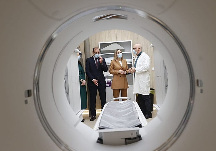 El Hospital Universitario de Cáceres empieza a citar a pacientes de cirugía vascular para operarles a finales de marzo