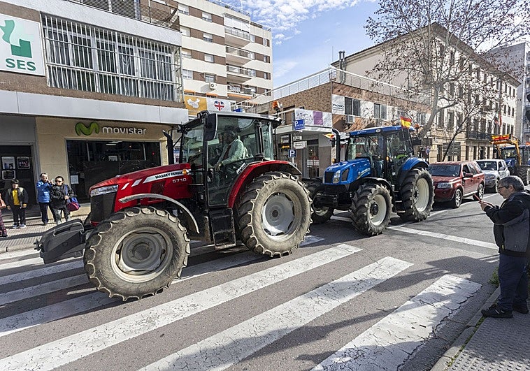 Asaja cortará los accesos a Cáceres el 11 de febrero para protestar por la situación del campo