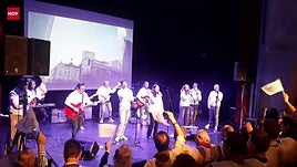 Los trabajadores de la Almaraz cantan en defensa de la central