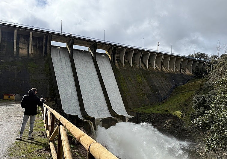 17 presas del Guadiana desembalsan por la llegada de Marta