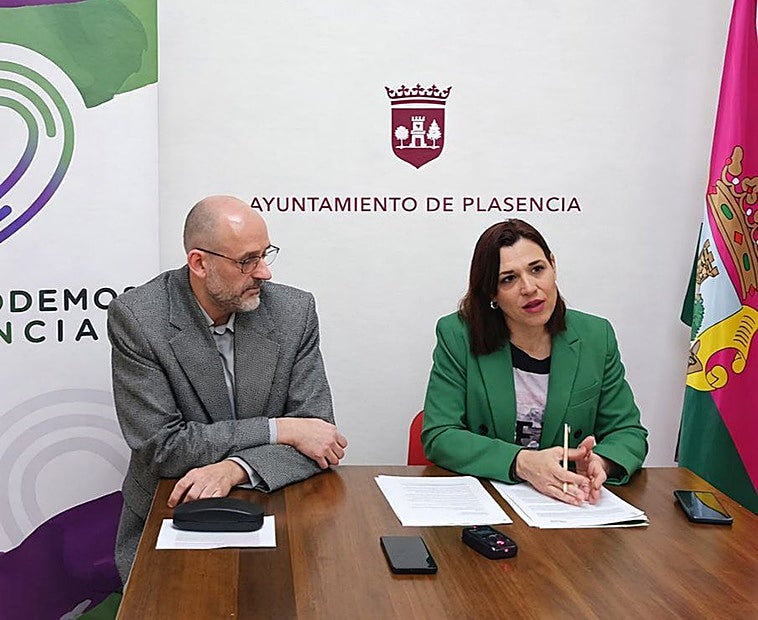 Unidas Podemos denuncia la fórmula de «falsos autónomos» en la Universidad Popular