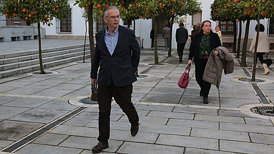 Quintana corta el debate sobre la abstención a Guardiola: «El PSOE no se lo plantea en absoluto»