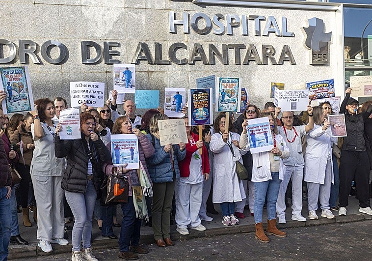 Nace la Plataforma de Celadores de Extremadura para reivindicar un «examen justo» de oposiciones