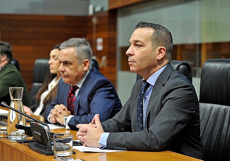 Vox concluye que la oferta detallada del PP que está sobre la mesa es insuficiente para pactar