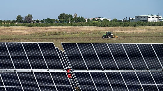 Extremadura excluye las zonas de cultivo y las dehesas como áreas prioritarias para parques fotovoltaicos