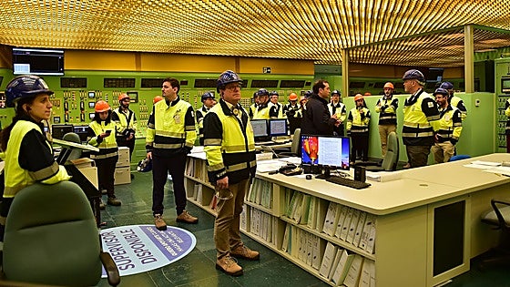 Almaraz detiene un reactor ante la elevada generación del sistema por las últimas borrascas
