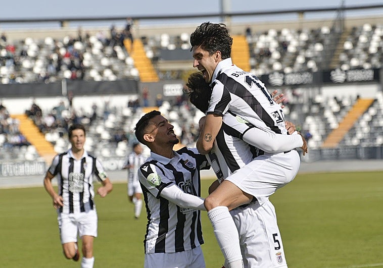 El Jerez tiene lo que echa en falta el Badajoz