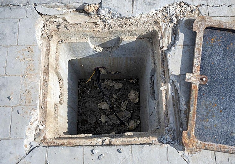 Los ladrones robaron 6.000 metros de cable de la plataforma logística de Badajoz, que sigue mal iluminada