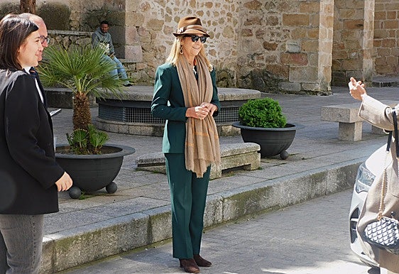 Así ha sido la visita de la Infanta Elena a Navalmoral