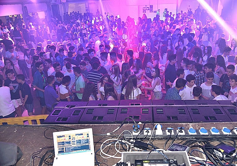 Plasencia aprueba las bases para instalar carpas y terrazas en El Berrocal durante las Ferias 2026