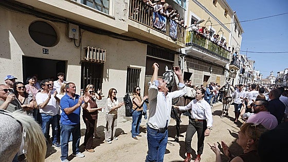 Cancelación histórica de las carreras de caballos de Arroyo de la Luz por un fallo en megafonía