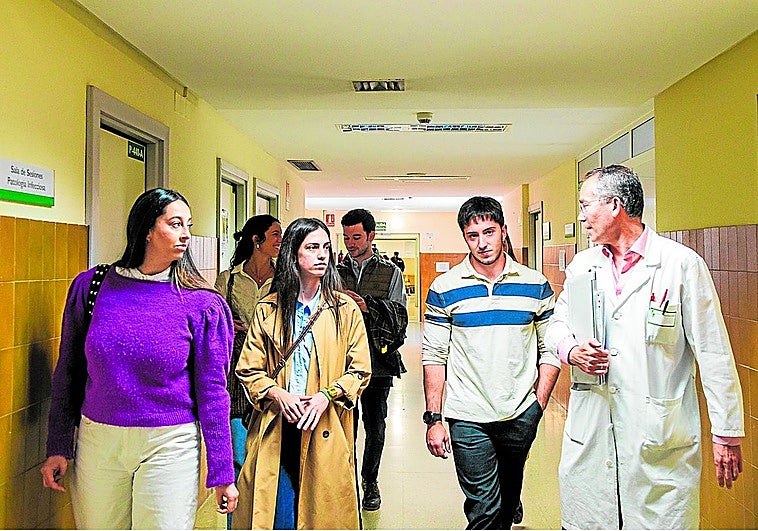 Los hospitales extremeños abren sus puertas para captar a la nueva generación de médicos