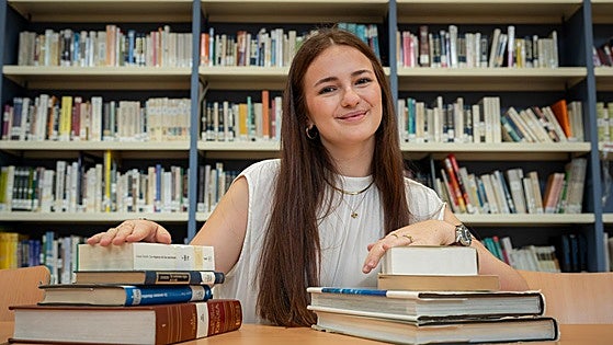 Una extremeña logra la beca Europa Santander: «Visitaremos las universidades más prestigiosas»