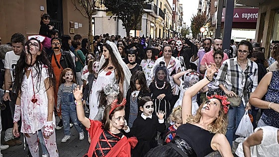 Se busca influencer con 500.000 seguidores para impulsar el comercio de Badajoz en un día por 3.000 euros