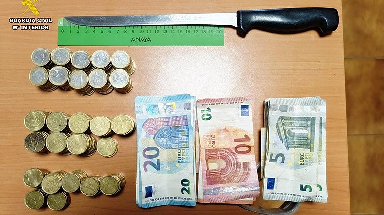 Prisión para un vecino de Valdetorres por atracar un bar en Guareña con un cuchillo de grandes dimensiones