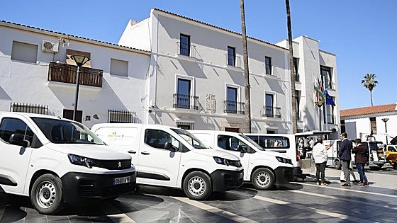 Valverde presenta su nueva flota municipal eléctrica