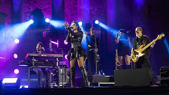Así fue el concierto de Malú en el Teatro Romano de Mérida