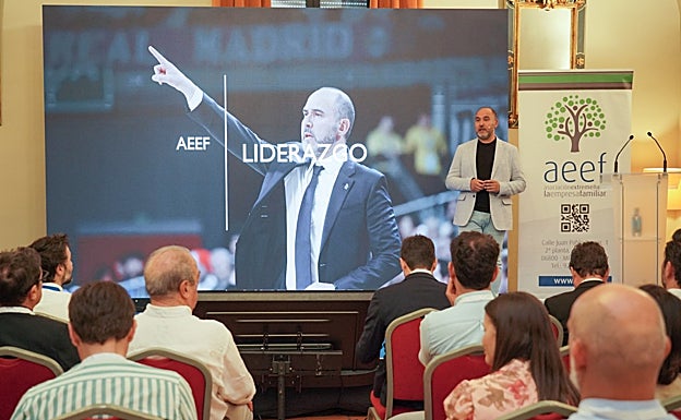Un momento de la ponencia de Chus Mateo