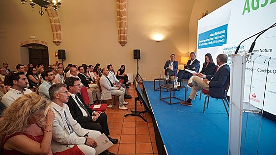 Liderazgo, competitividad y relevo generacional centran la Asamblea de Socios de la AEFF