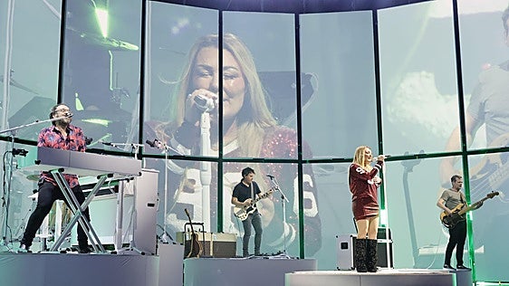 Fotos | Las mejores imágenes del concierto de La Oreja de Van Gogh en Badajoz