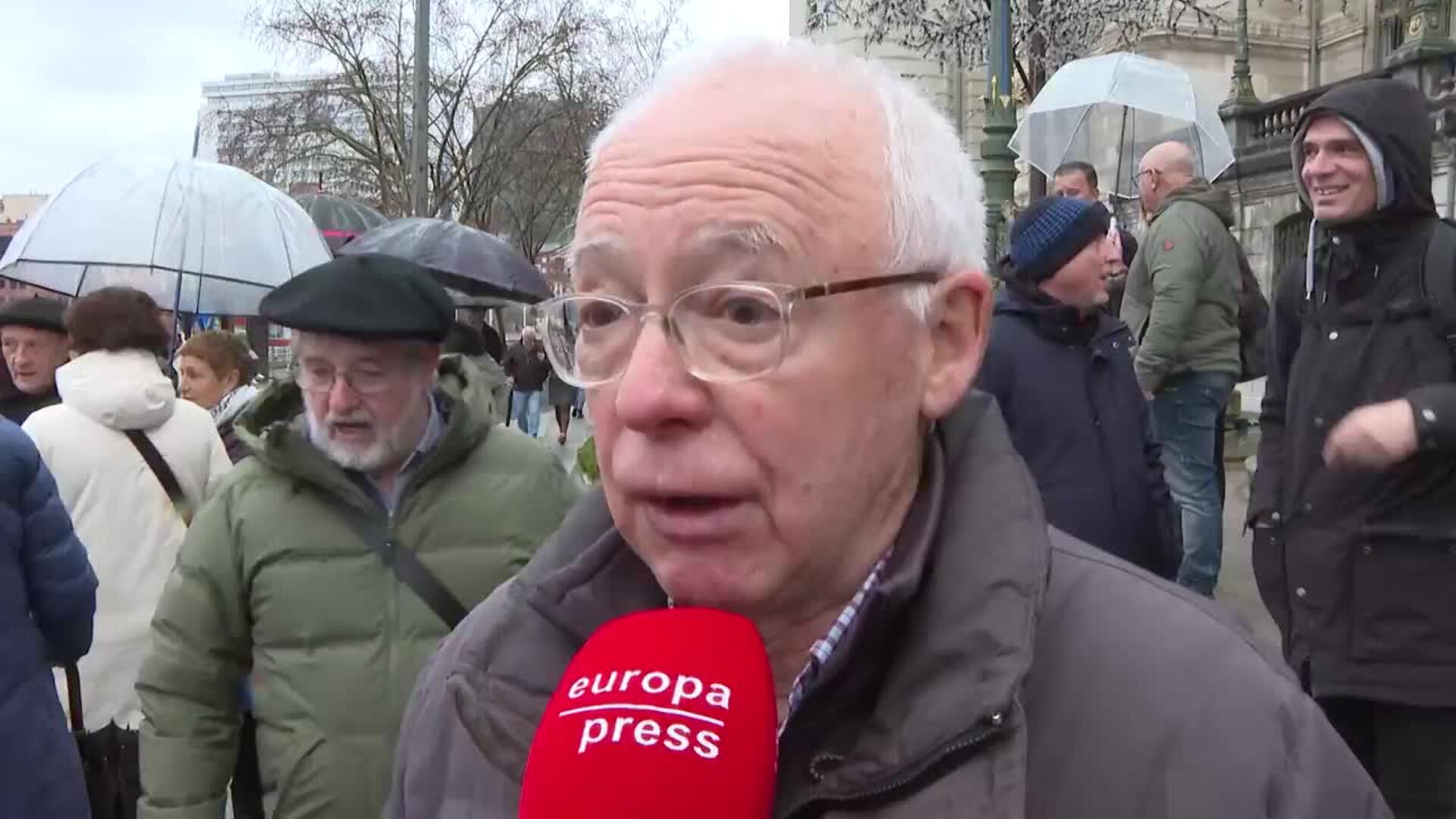 Sare reclama "la vuelta a su casas de decenas de presos vascos"