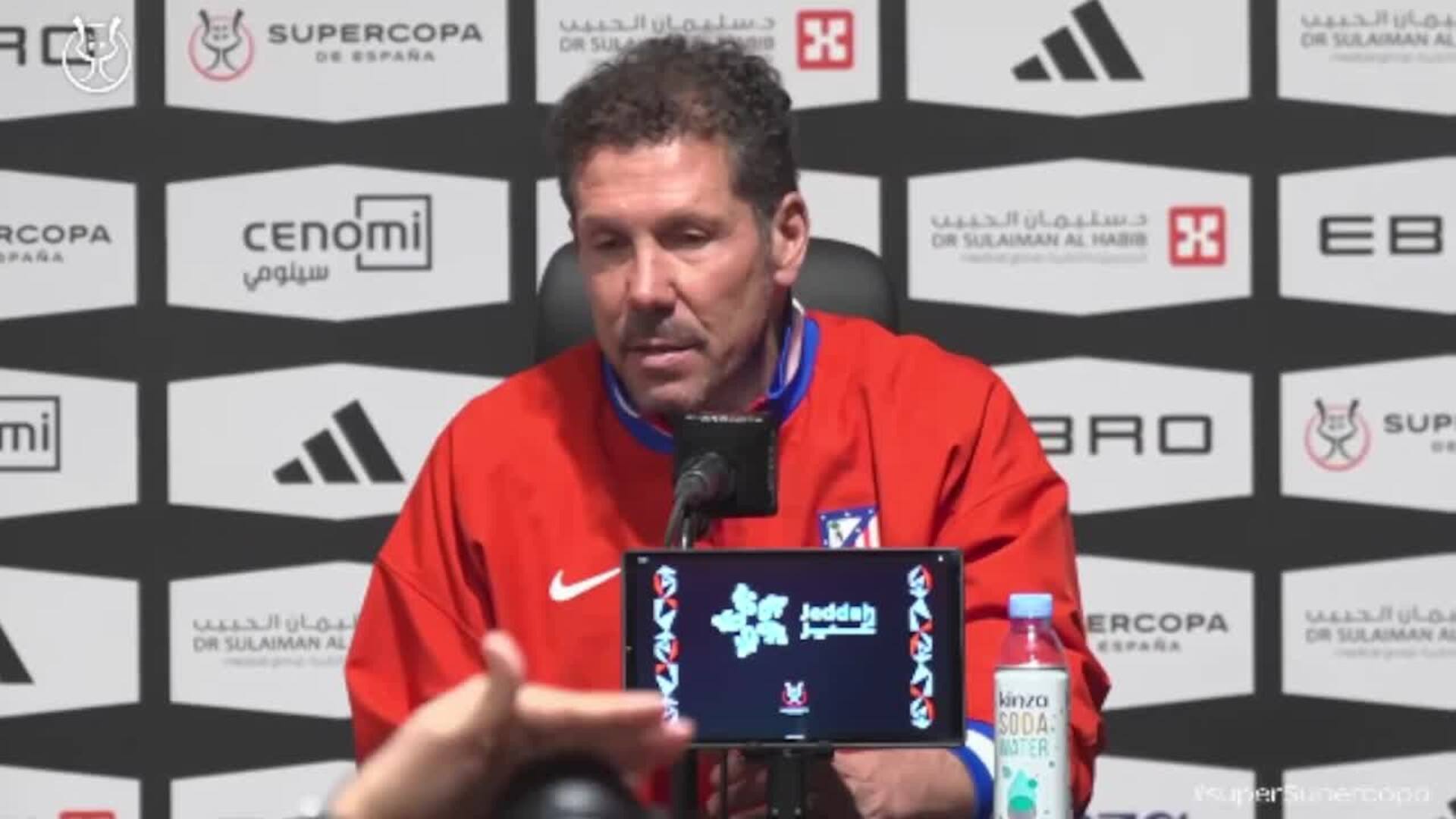 Simeone: "Como entrenador no cierro ninguna puerta"