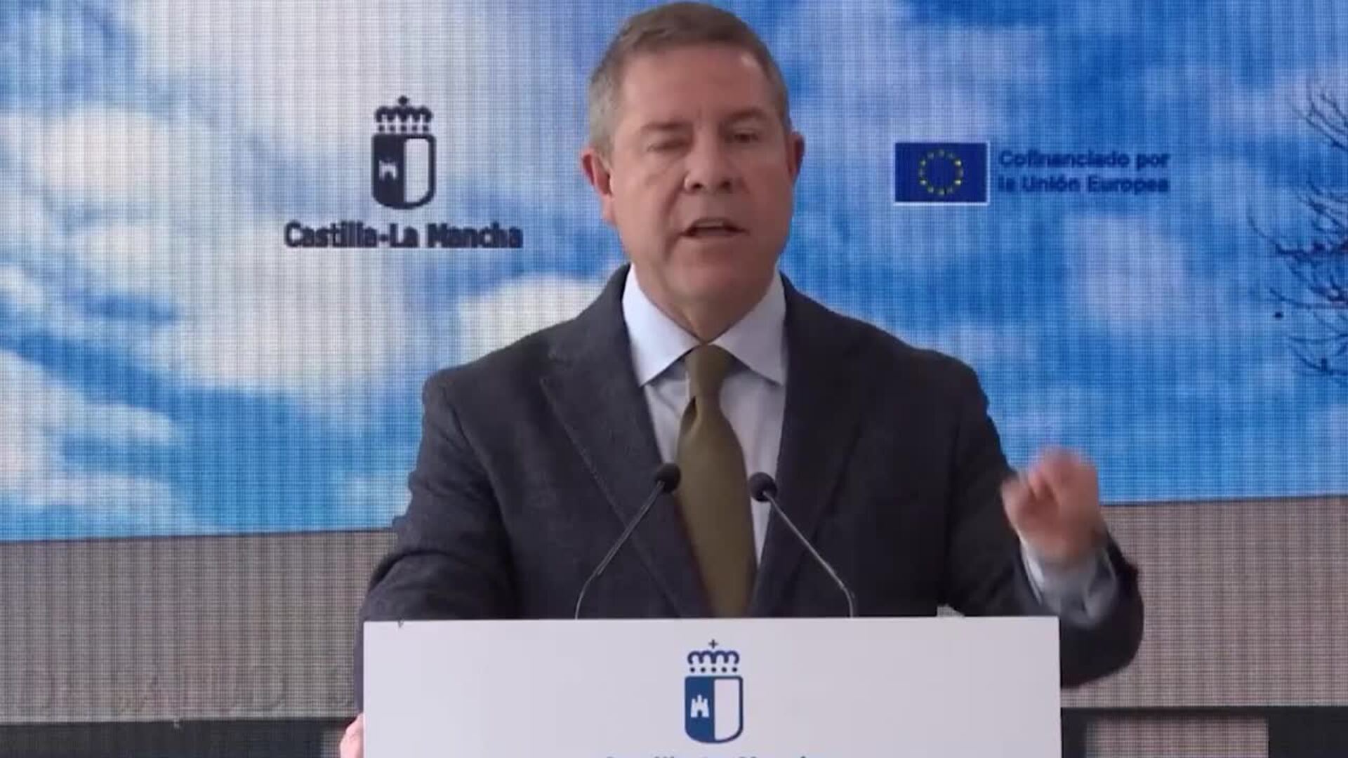 Page sube el tono contra el nuevo modelo de financiación y pide convocar elecciones