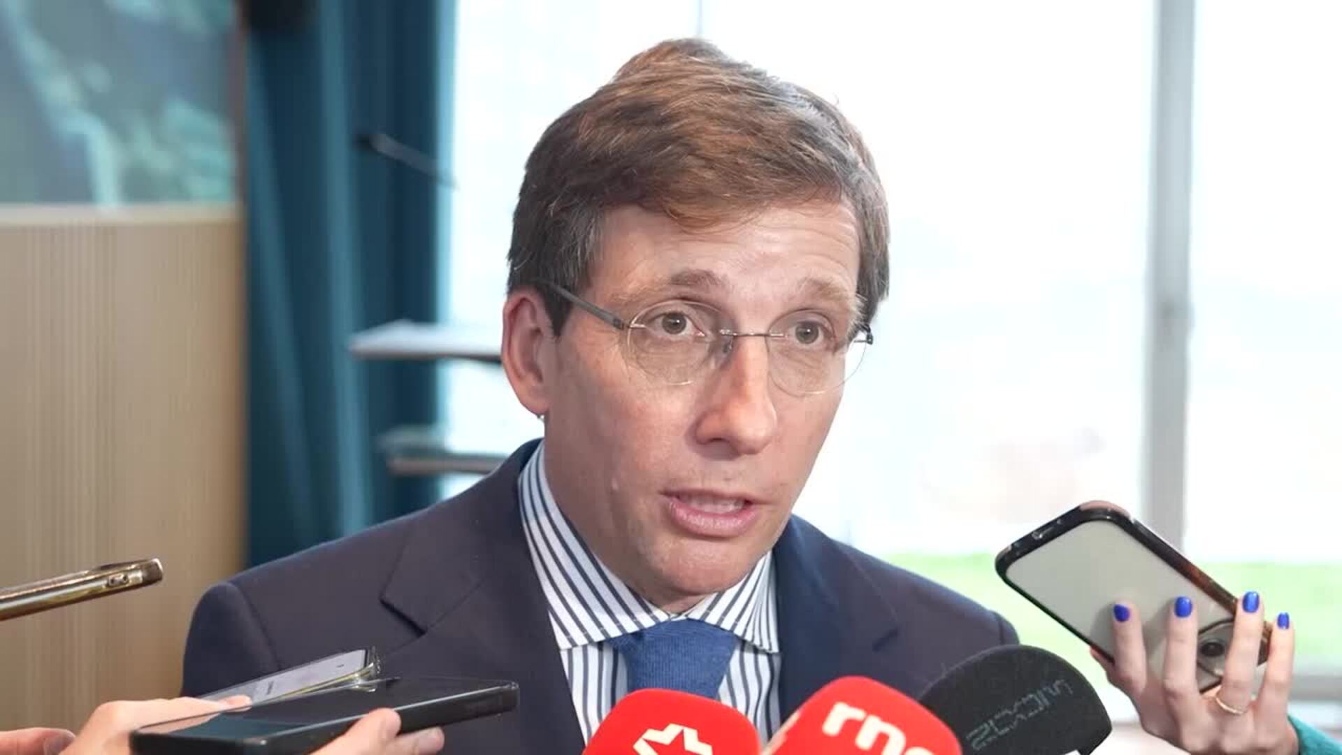 Almeida afirma que las medidas de vivienda anunciadas por Sánchez son "improvisación"