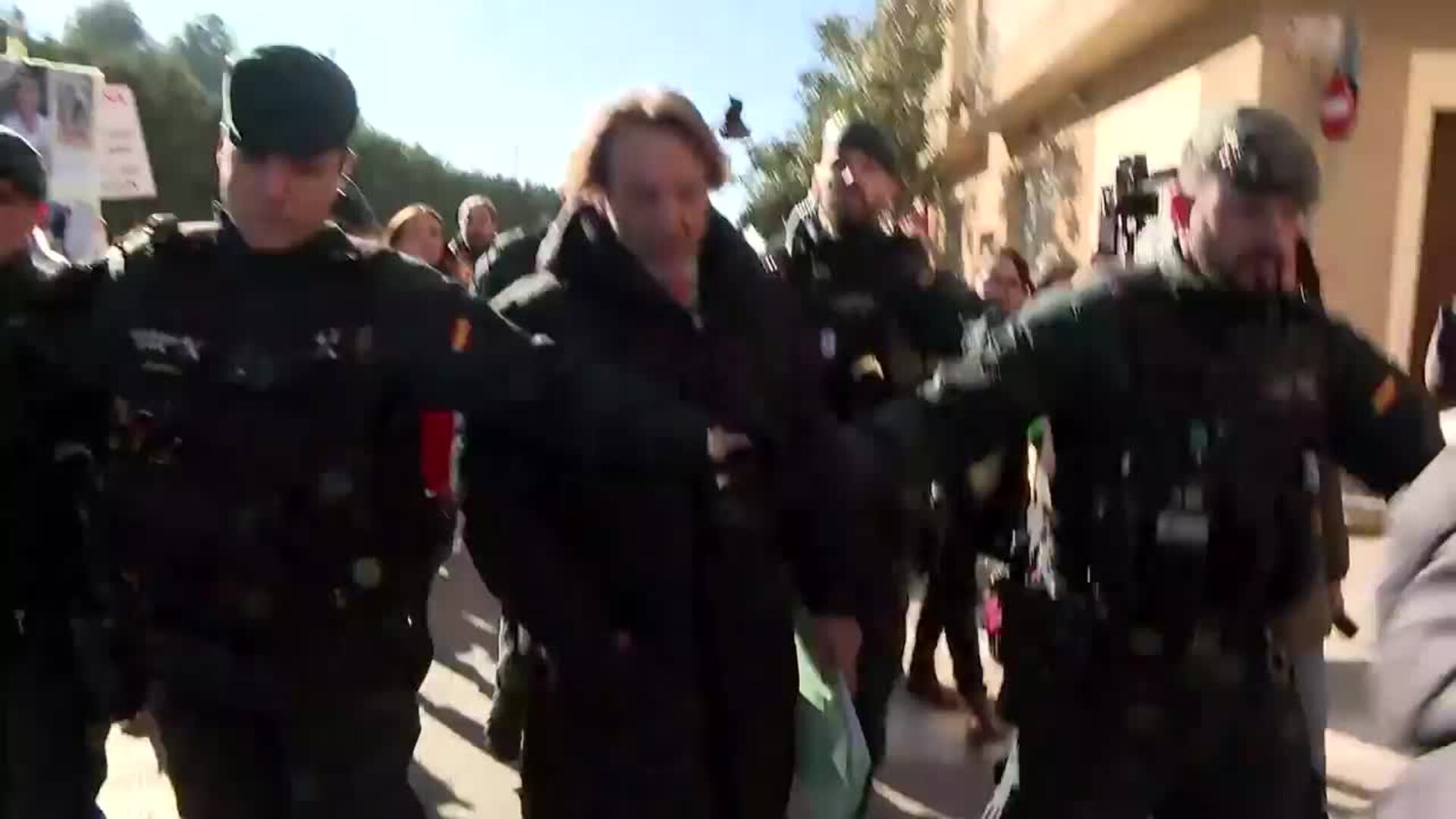 Cuenca, a la salida de los juzgados de Catarroja: "He colaborado de nuevo, por tercera vez"