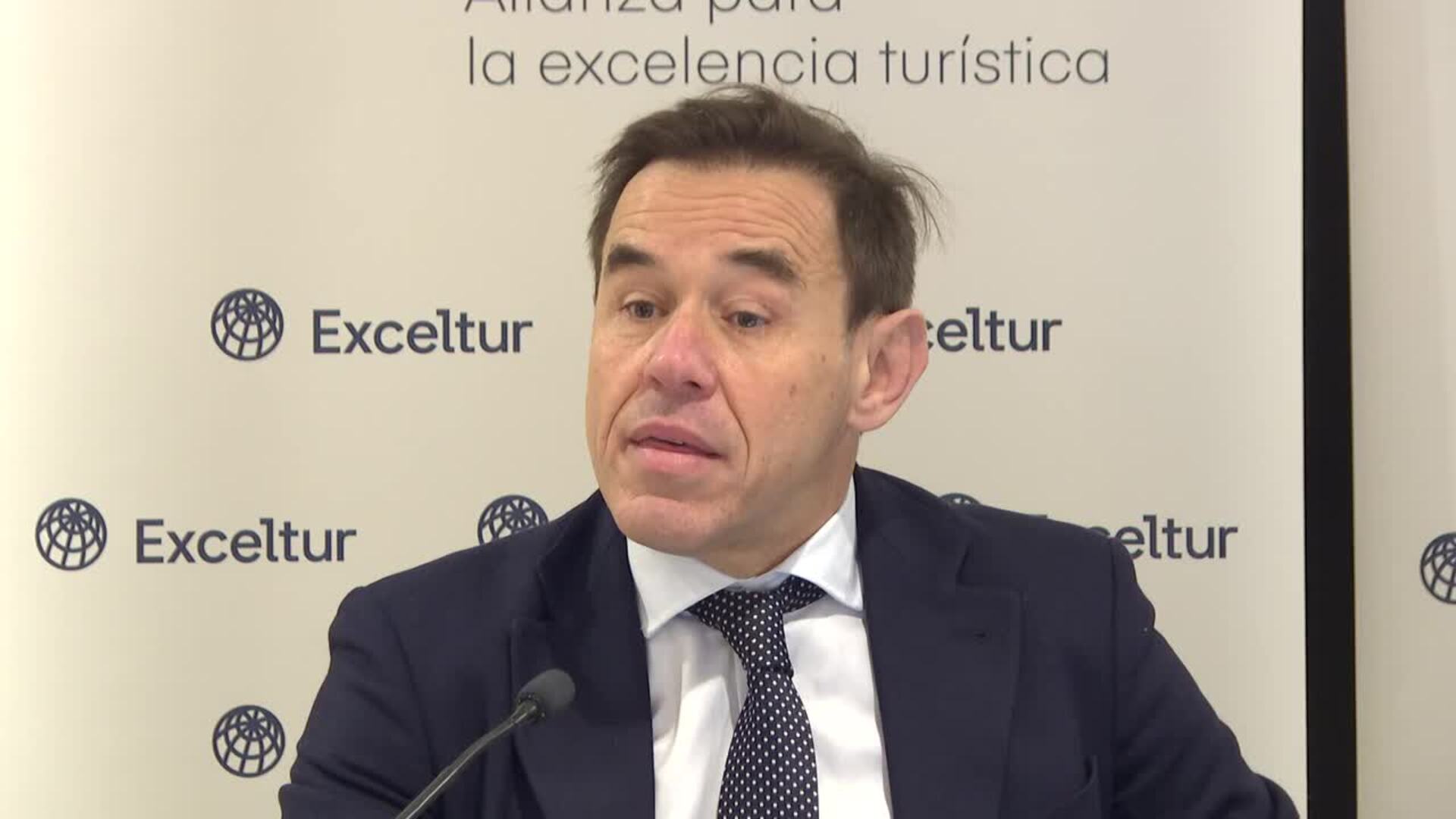 El turismo español modera su crecimiento en 2025, un 2,5% más, según Exceltur