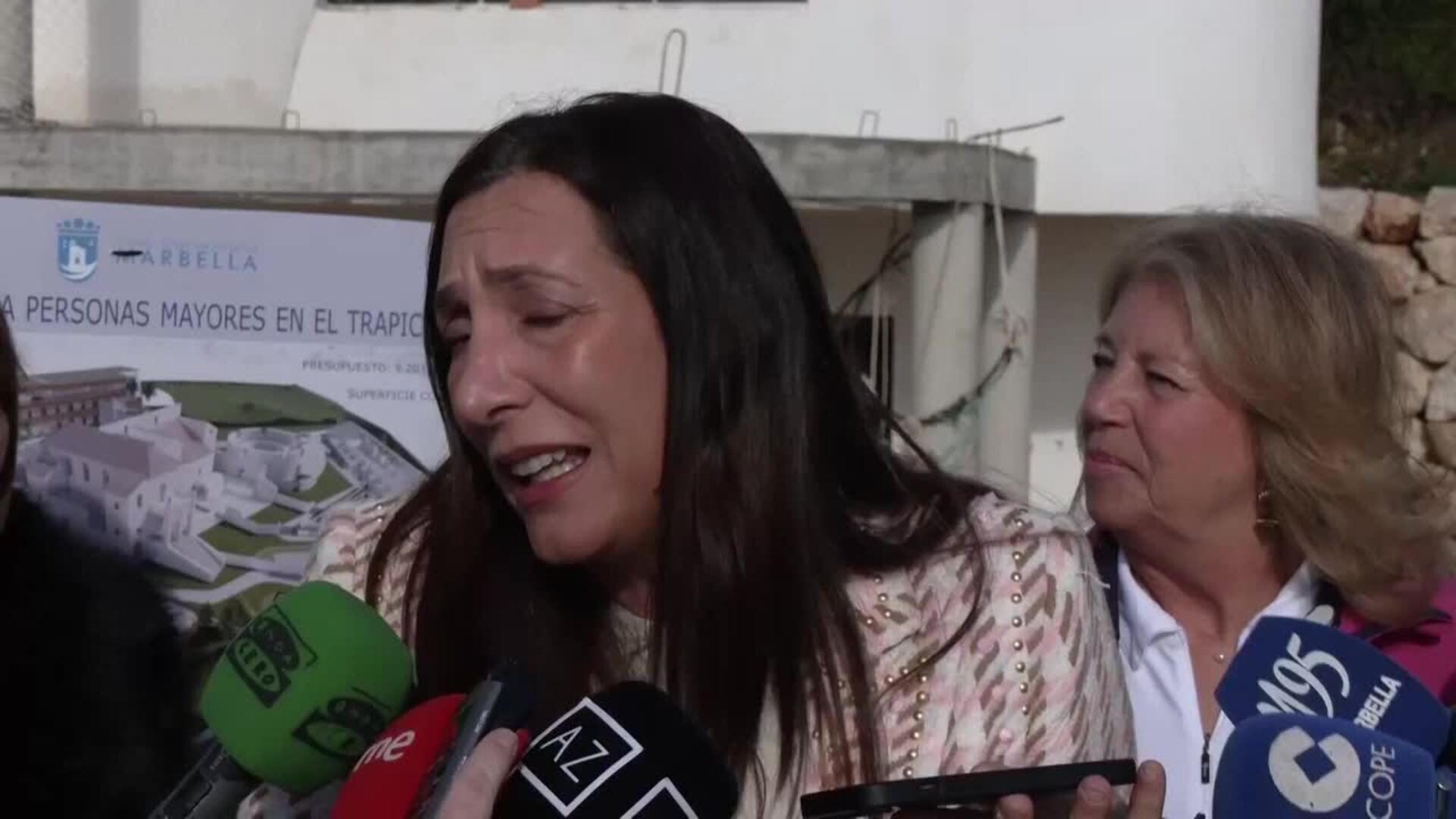 Loles López pide investigar a fondo las acusaciones contra Julio Iglesias