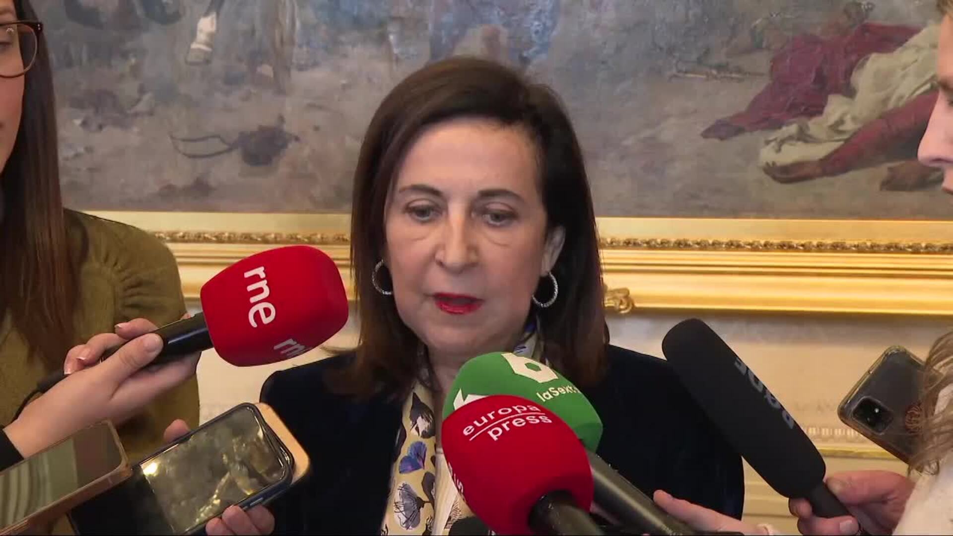 Robles pide a la UE "reaccionar" ante las amenazas de Trump a Groenlandia